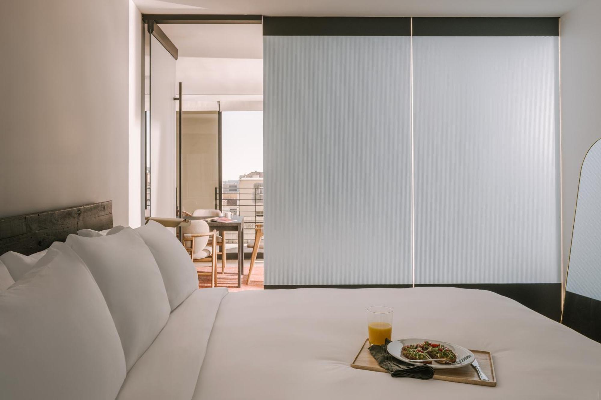 Sonder By Marriott Bonvoy The Winfield Apartments Downtown La Aparthotel
