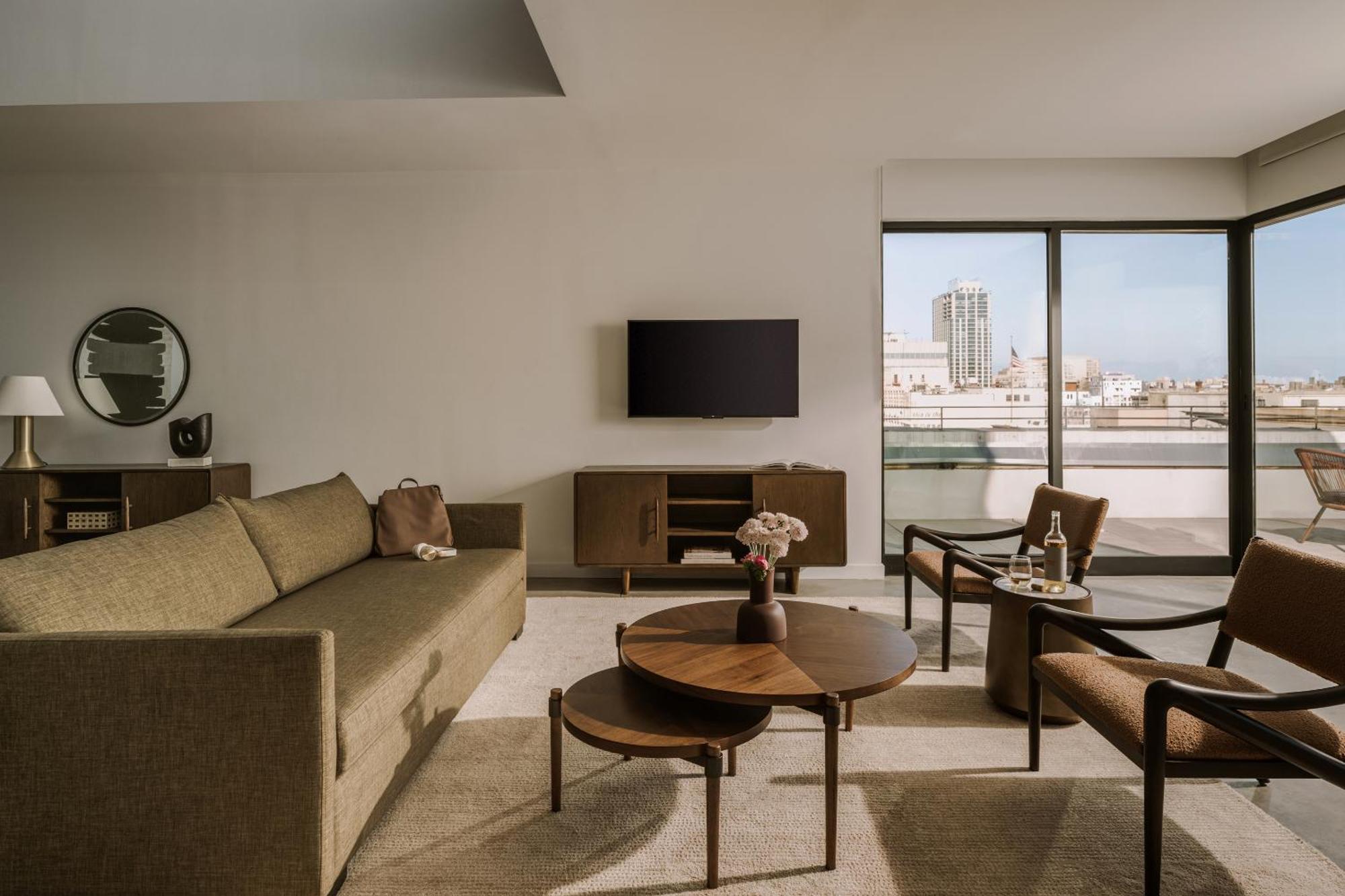 Sonder By Marriott Bonvoy The Winfield Apartments Downtown La Aparthotel