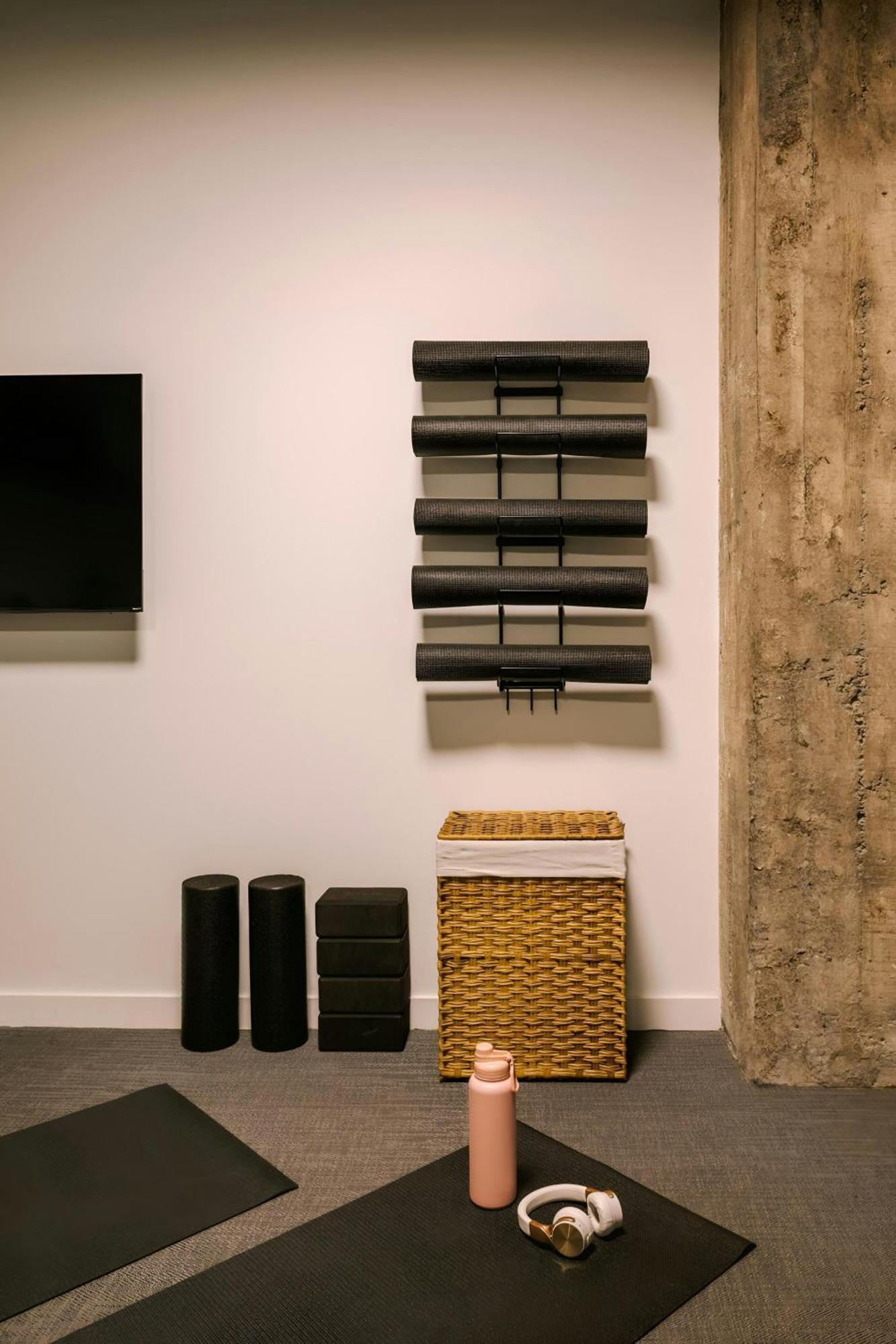 Sonder By Marriott Bonvoy The Winfield Apartments Downtown La Aparthotel 4*