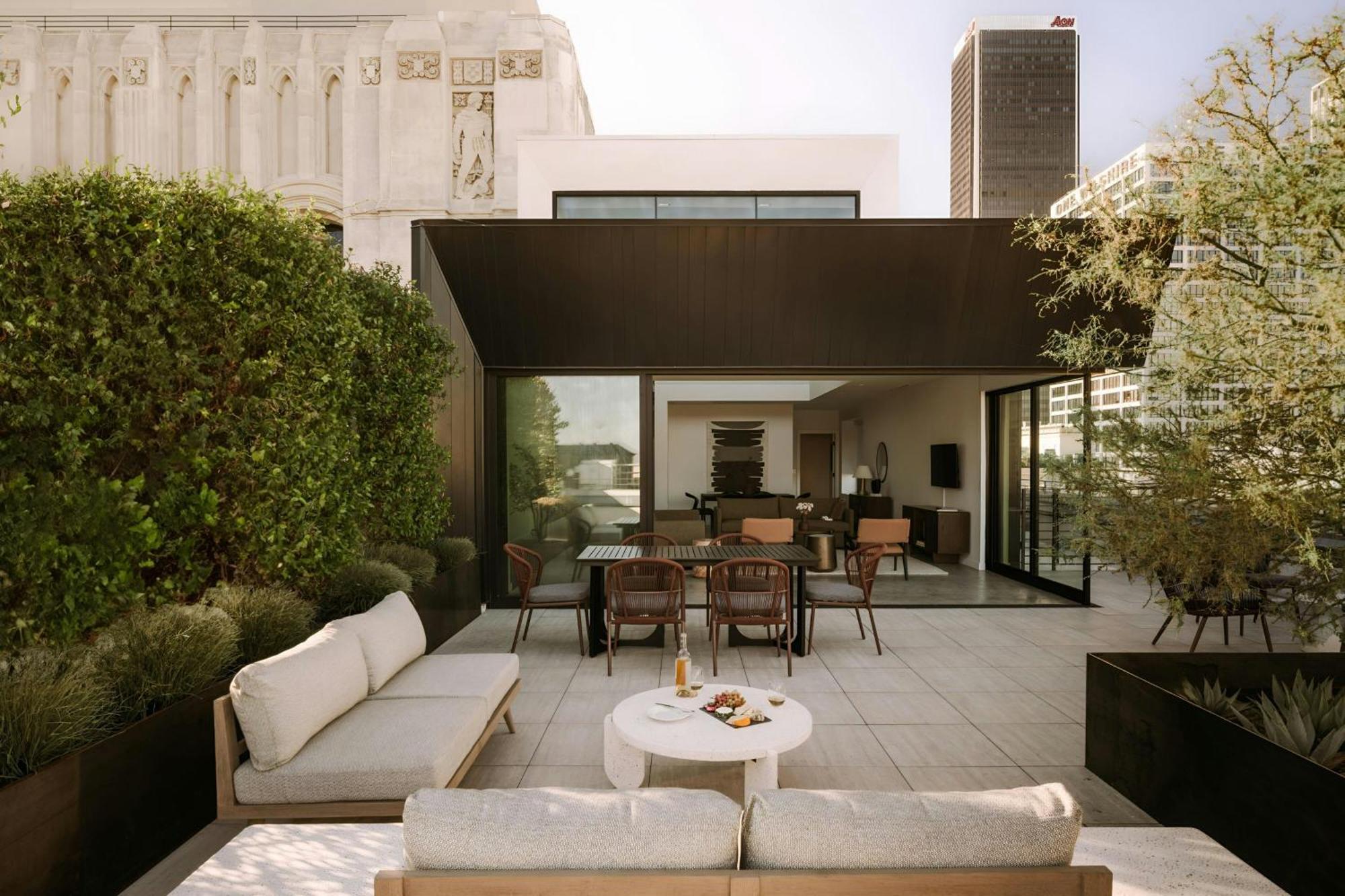 Sonder By Marriott Bonvoy The Winfield Apartments Downtown La Los Angeles